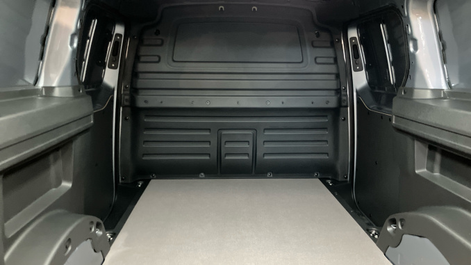 Volkswagen Id.Buzz Cargo 210kW Commerce Plus 79kWh Auto - Image 20